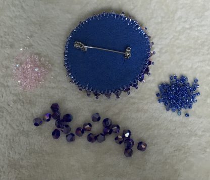 Cabochon brooch - Image 2