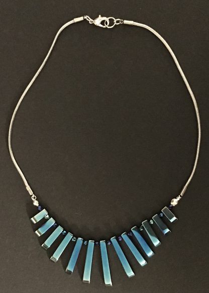 Beaded necklace - Image 3